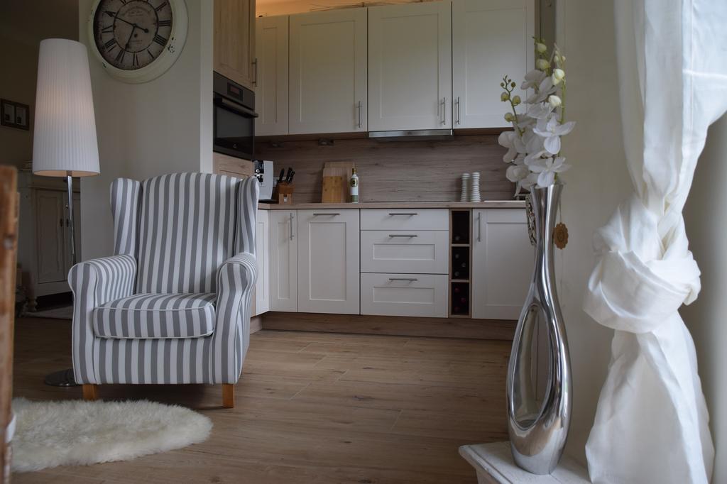 Reetdachhaeuser Boergerende Extérieur photo