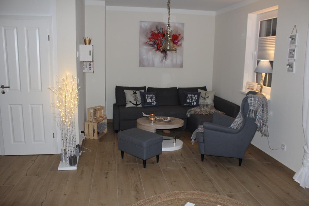 Reetdachhaeuser Boergerende Extérieur photo